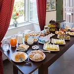 Nocleg ze śniadaniem Bouganville 4*