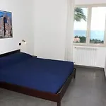 Bouganville Nocleg ze śniadaniem 4*