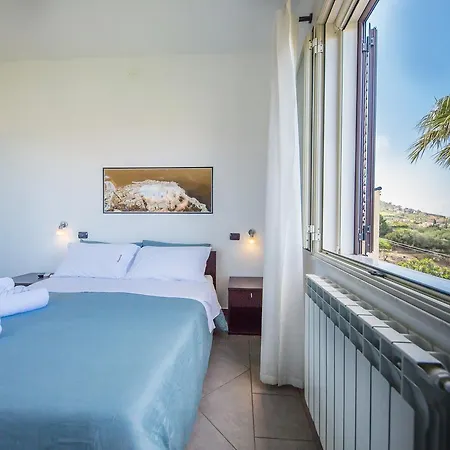 Bouganville 4*