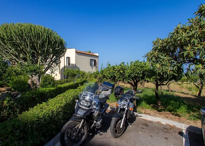 Bed & Breakfast Bouganville Cefalù