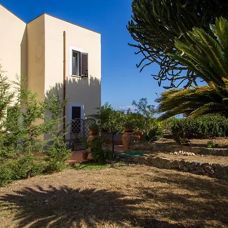 Bouganville Frühstückspension Cefalù