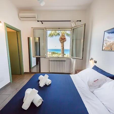 Bouganville לינה וארוחת בוקר צ'פאלו