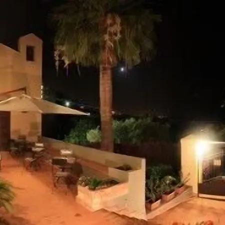 Bouganville Couette-café Cefalù