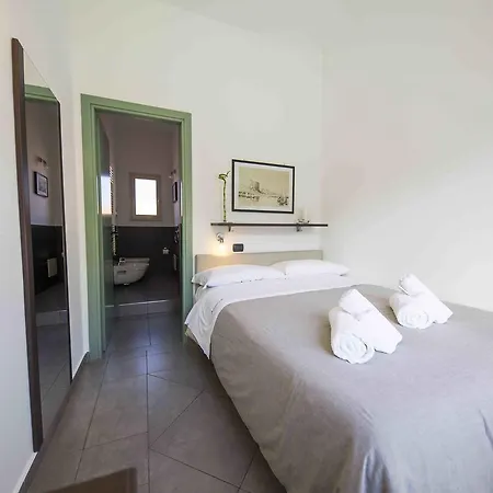 Bouganville Couette-café Cefalù