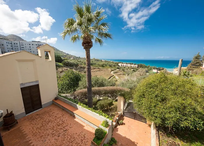 Bed & Breakfast Bouganville Cefalù